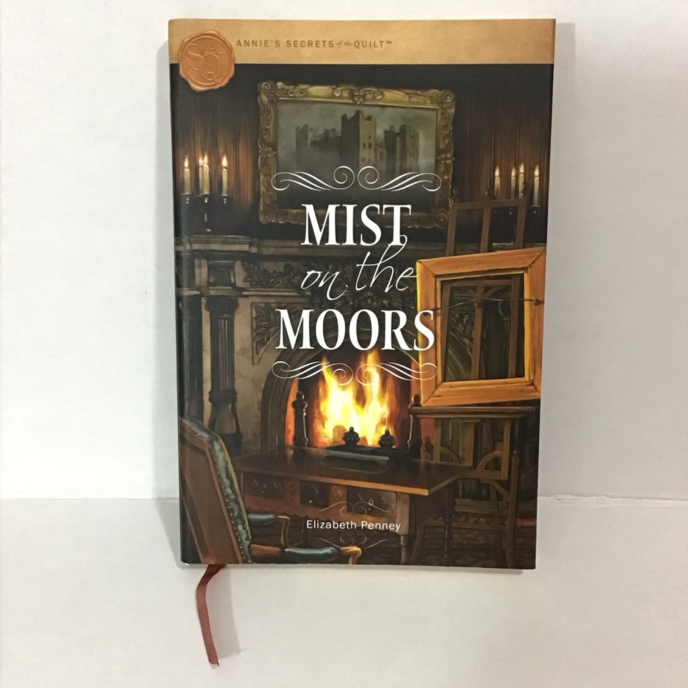 Mist on the Moors by‎ Elizabeth Penney Annie’s Secrets of the Quilt Book 8